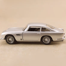 Load image into Gallery viewer, 1963 Aston Martin DB5 James Bond car - Silver