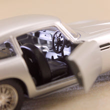 Load image into Gallery viewer, 1963 Aston Martin DB5 James Bond car - Silver