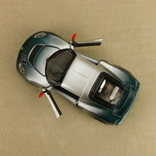 Load image into Gallery viewer, 2012 Lotus Exige S - Silver & Green Ombre