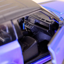 Load image into Gallery viewer, 2020 Land Rover Defender 90 - Blue