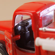 Load image into Gallery viewer, Classic Emergency Fire Engine Model Truck Silver Trim