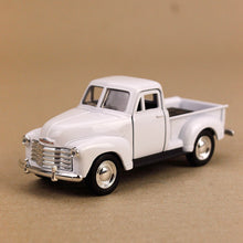 Load image into Gallery viewer, Model Car Chevrolet Pick Up 3100 White
