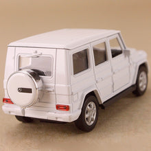 Load image into Gallery viewer, 2006 Mercedes Benz G Class 4WD - White