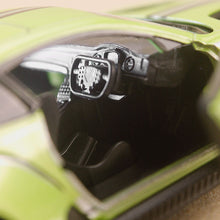 Load image into Gallery viewer, 2015 Bentley Continental GT3 - Green