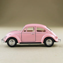 Load image into Gallery viewer, Model car Volkswagen Classic Pink
