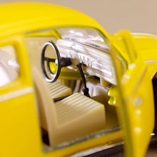 Load image into Gallery viewer, Model Car 1967 Volkswagen Classic Black Fender Yellow