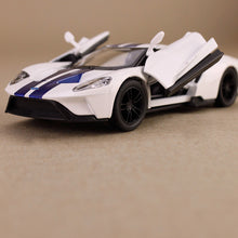 Load image into Gallery viewer, Ford GT 2017 White With Blue Stripes