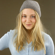 Load image into Gallery viewer, Knitted Button Headband - Grey