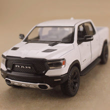 Load image into Gallery viewer, Model car Dodge Ram Ute 1500 White