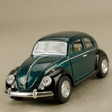 Load image into Gallery viewer, Model Car 1967 Volkswagen Classic Black Fender Green