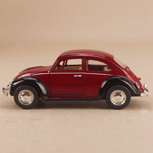 Load image into Gallery viewer, Model Car 1967 Volkswagen Classic Black Fender Red
