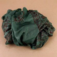 Load image into Gallery viewer, Indian Cotton Hindu Krishna Scarf Seaweed Green
