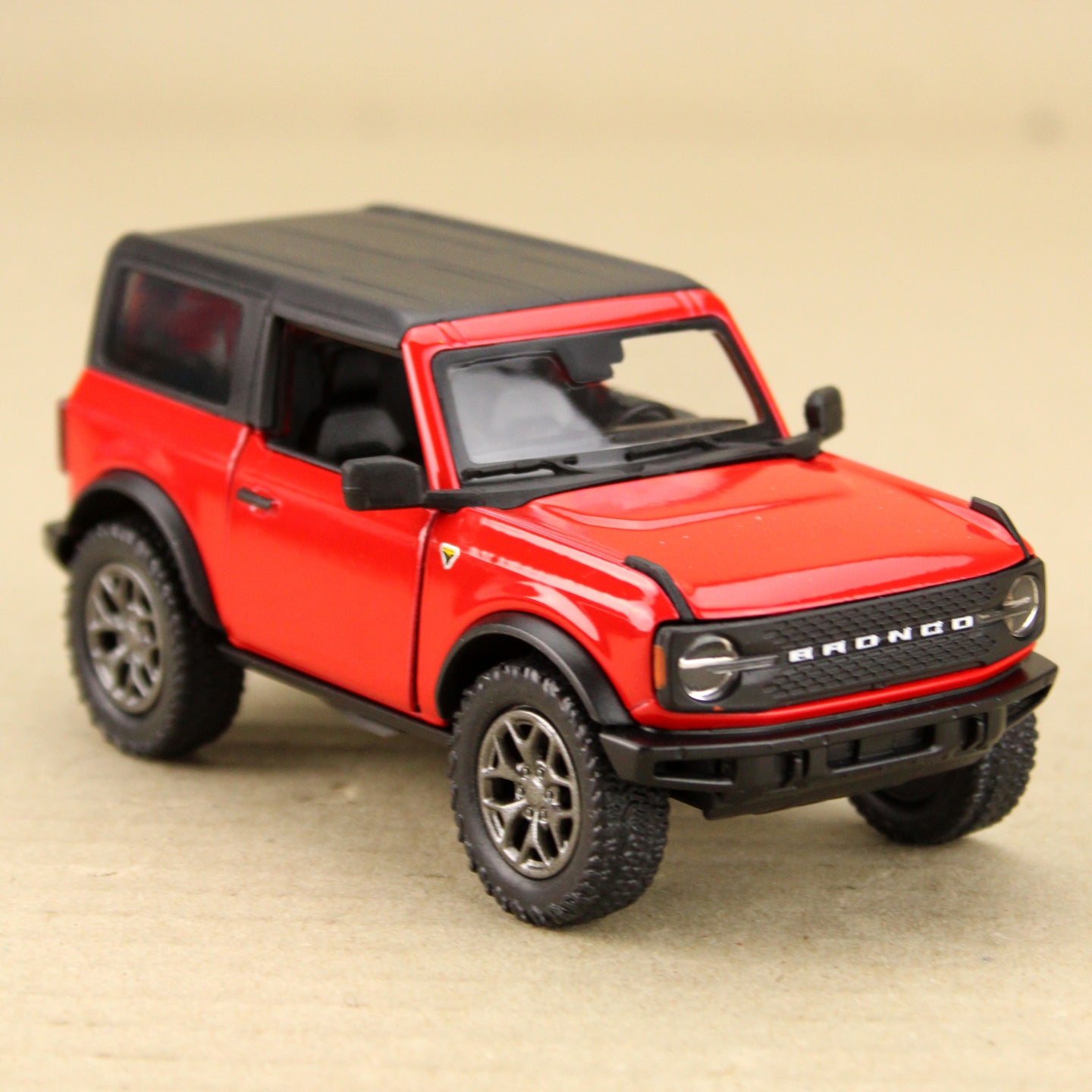 2022 Ford Bronco Hard Top - Red