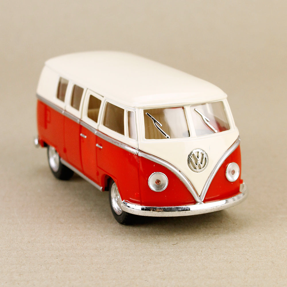 1962 Volkswagen Classic Bus Red Kombi