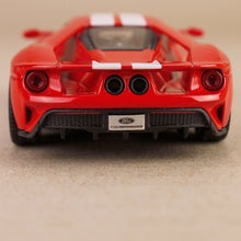Load image into Gallery viewer, Ford GT 2017 Red With White Stripes
