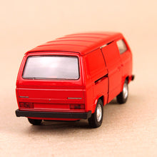 Load image into Gallery viewer, 1982 Volkswagen T3 Transporter - Red
